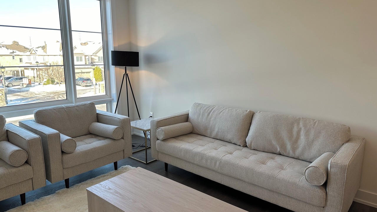 Photo of Livingroom in Burlington