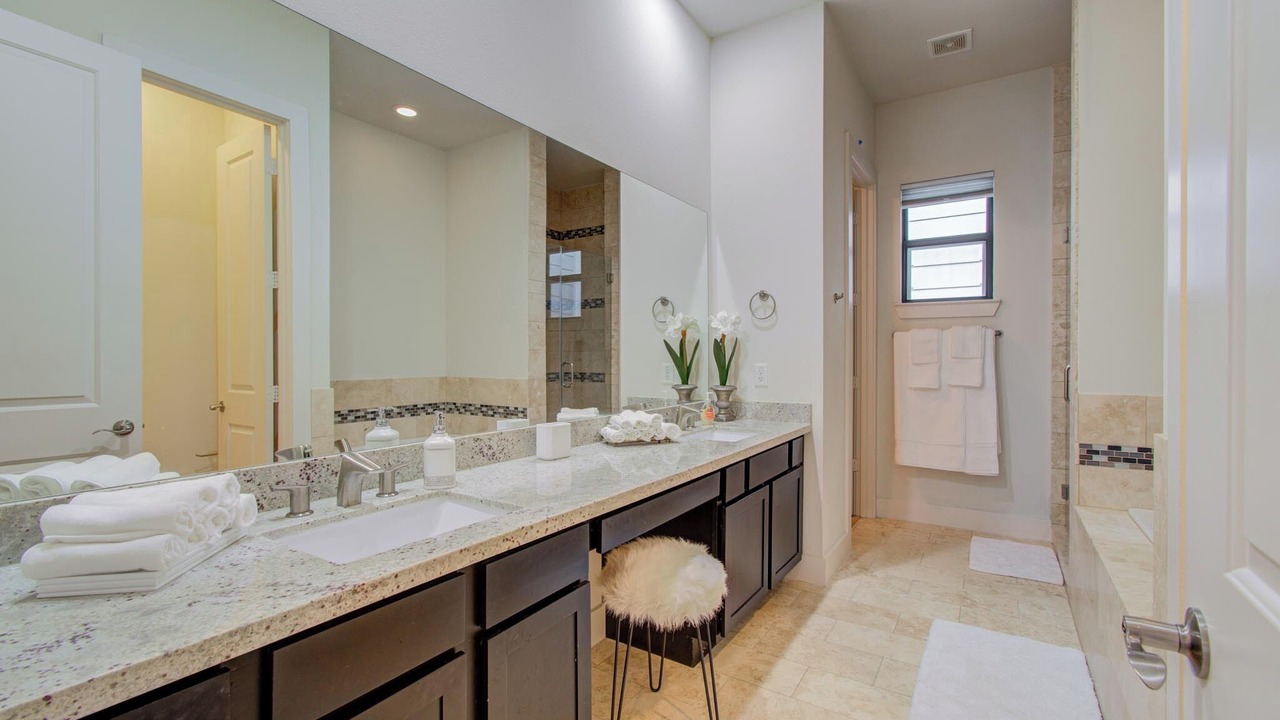Photo of Bathroom in East Downtown Houston