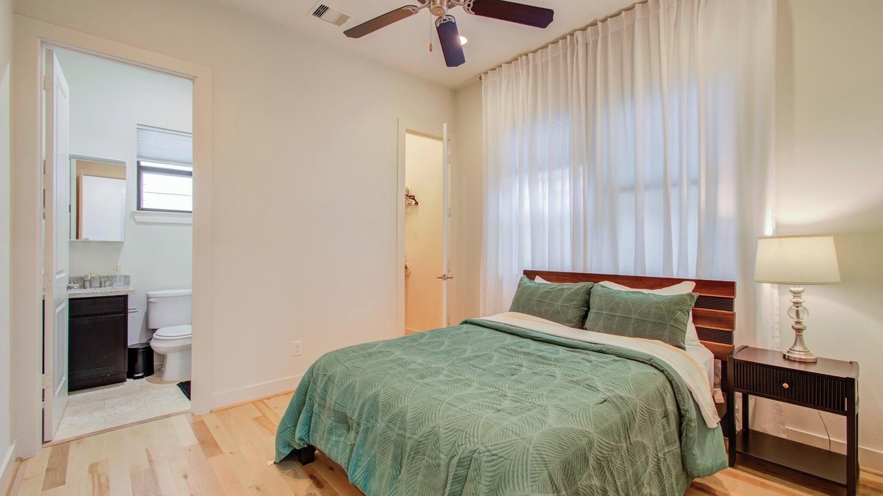 Photo of Bedroom in East Downtown Houston