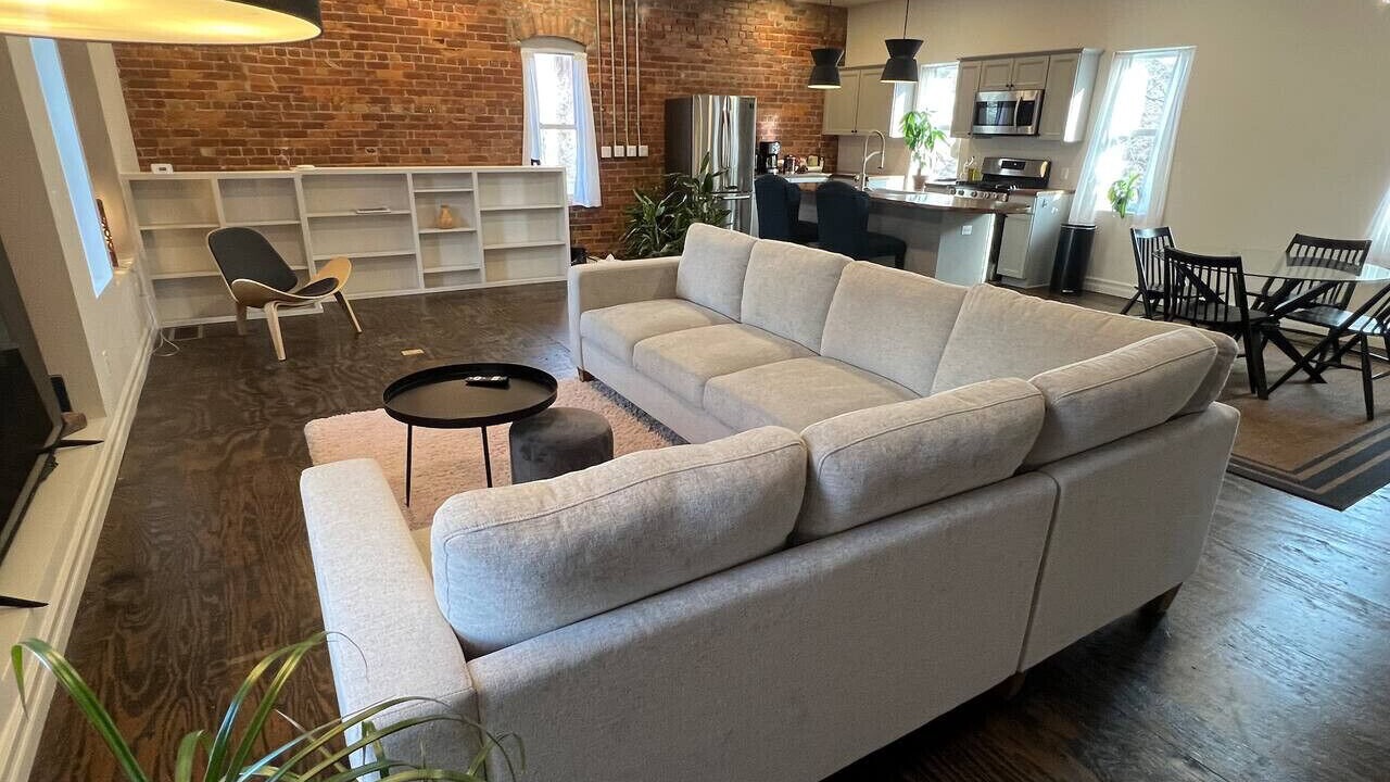 Photo of Livingroom in Midtown
