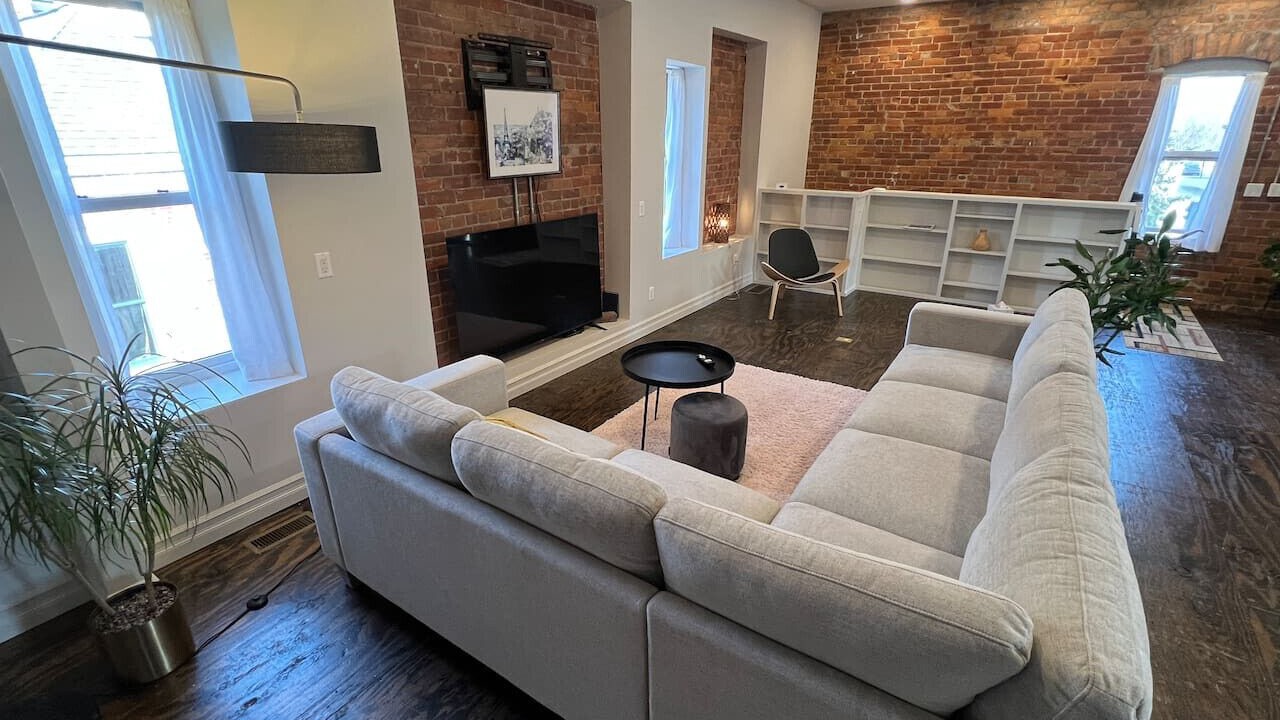 Photo of Livingroom in Midtown