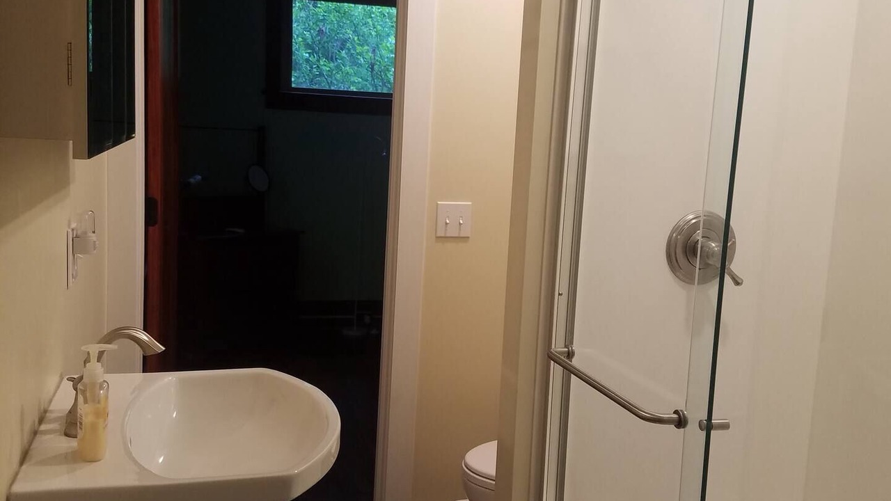 Photo of Bathroom in Steelville