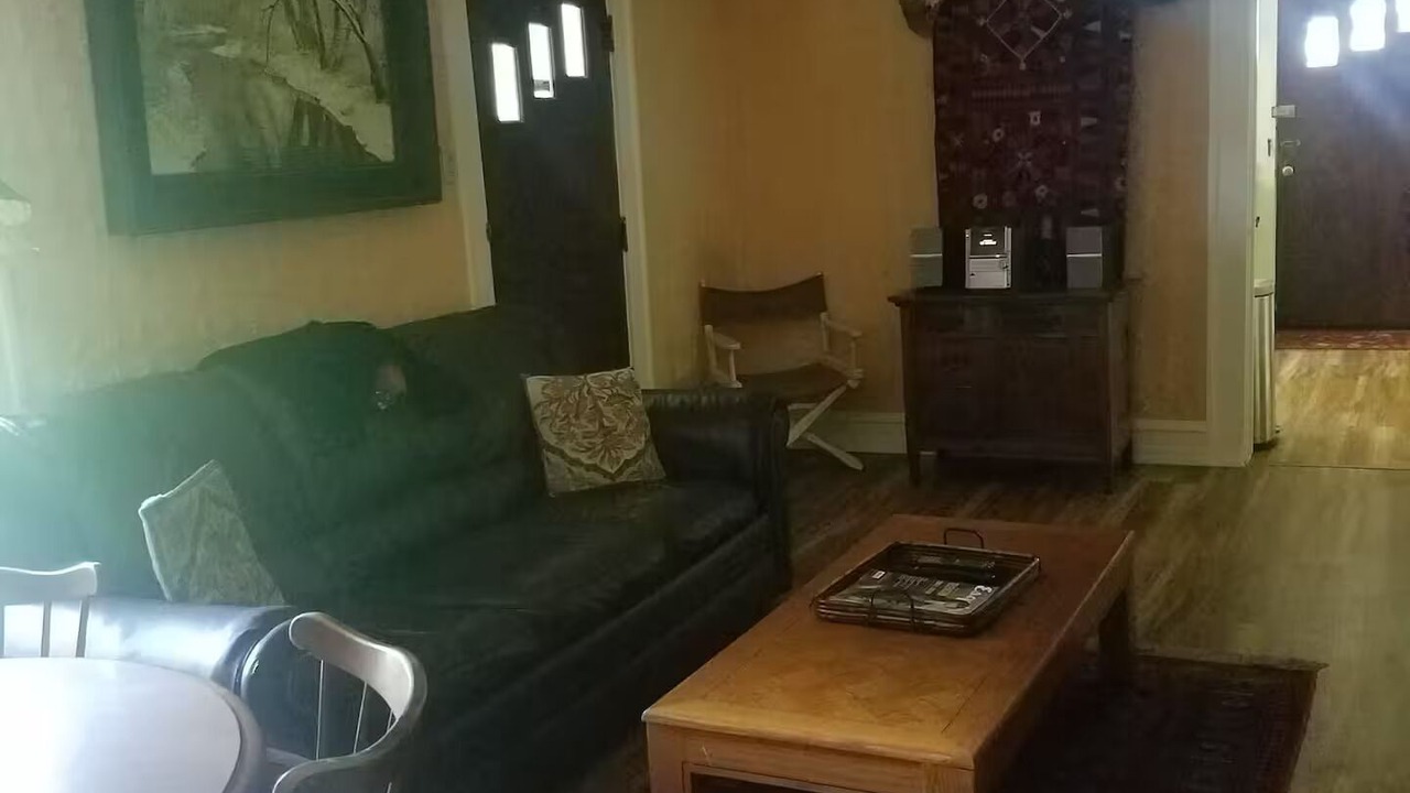 Photo of Livingroom in Steelville