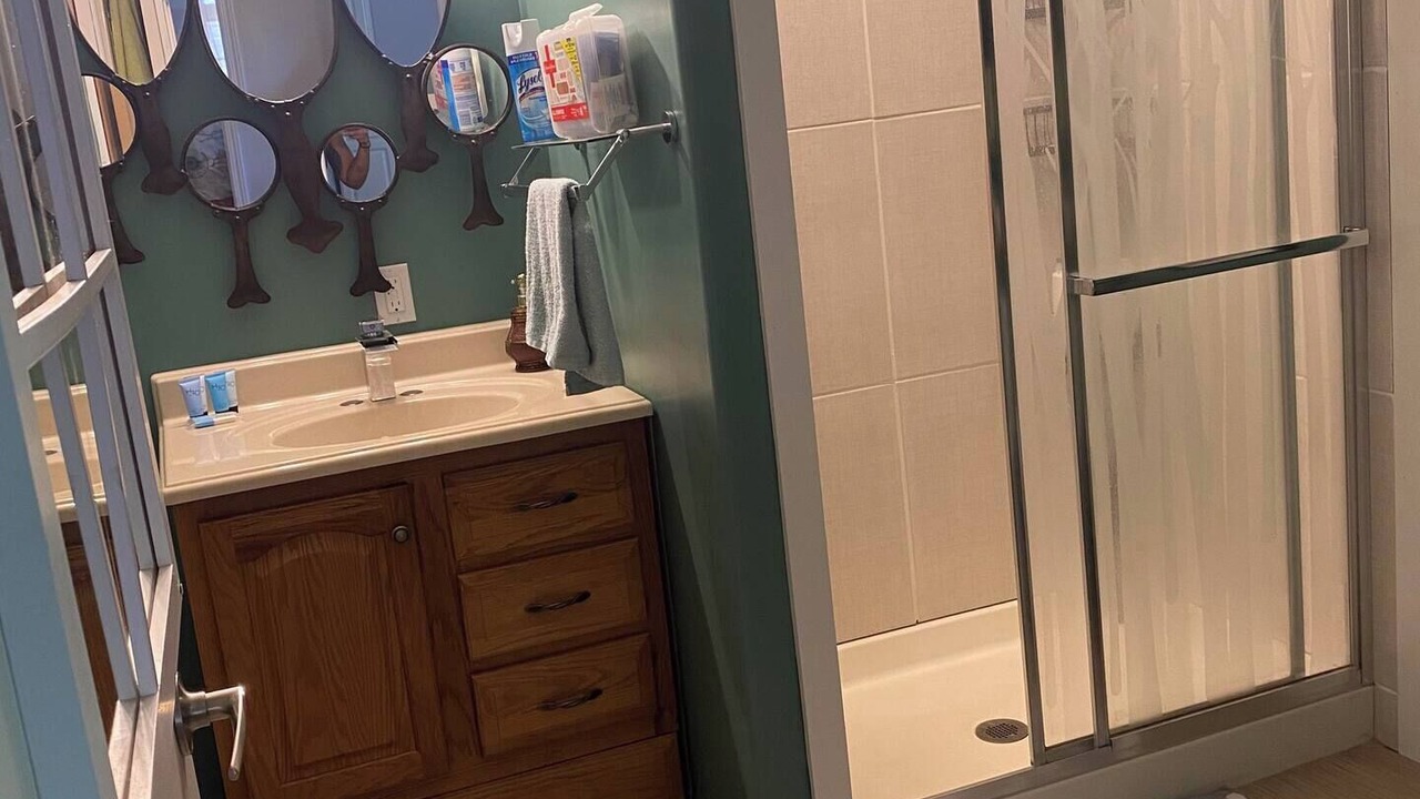 Photo of Bathroom in Versailles