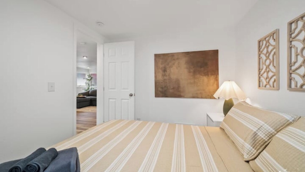 Photo of Bedroom in University Area