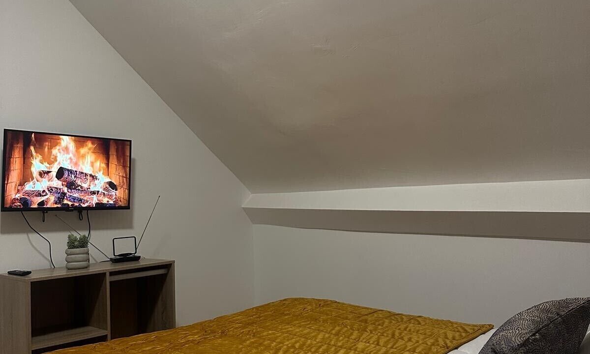 Photo of Bedroom in Givet