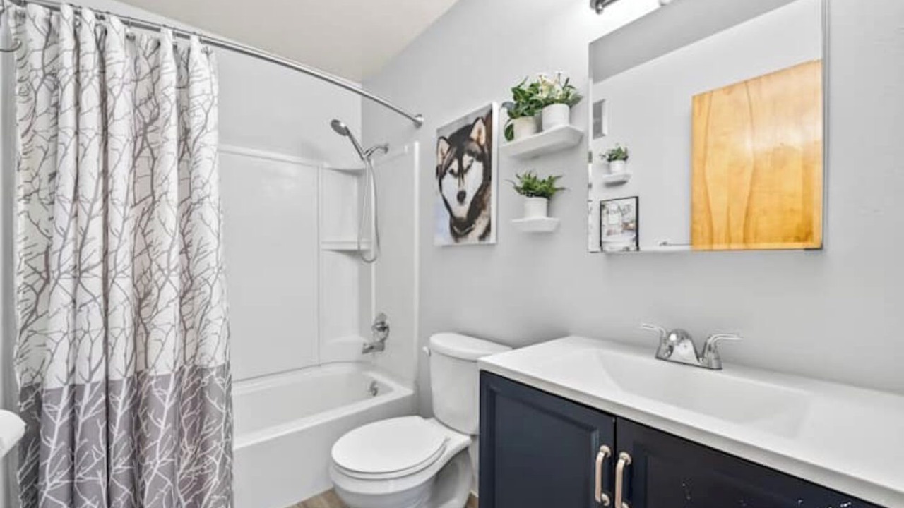 Photo of Bathroom in Fairview