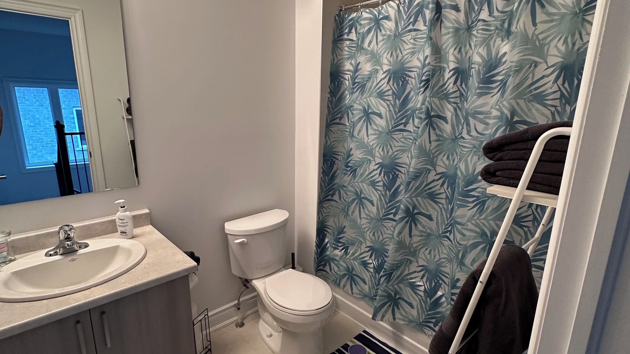 Photo of Bathroom in Wasaga Beach