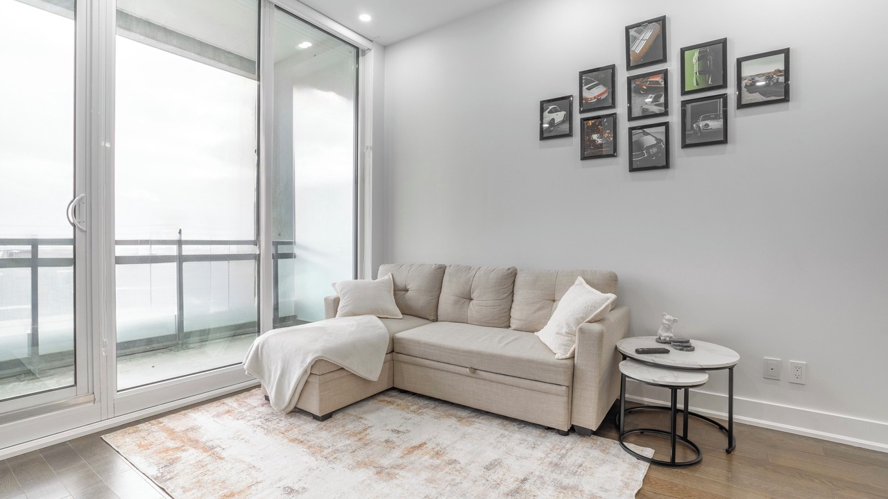 Photo of Livingroom in Unionville
