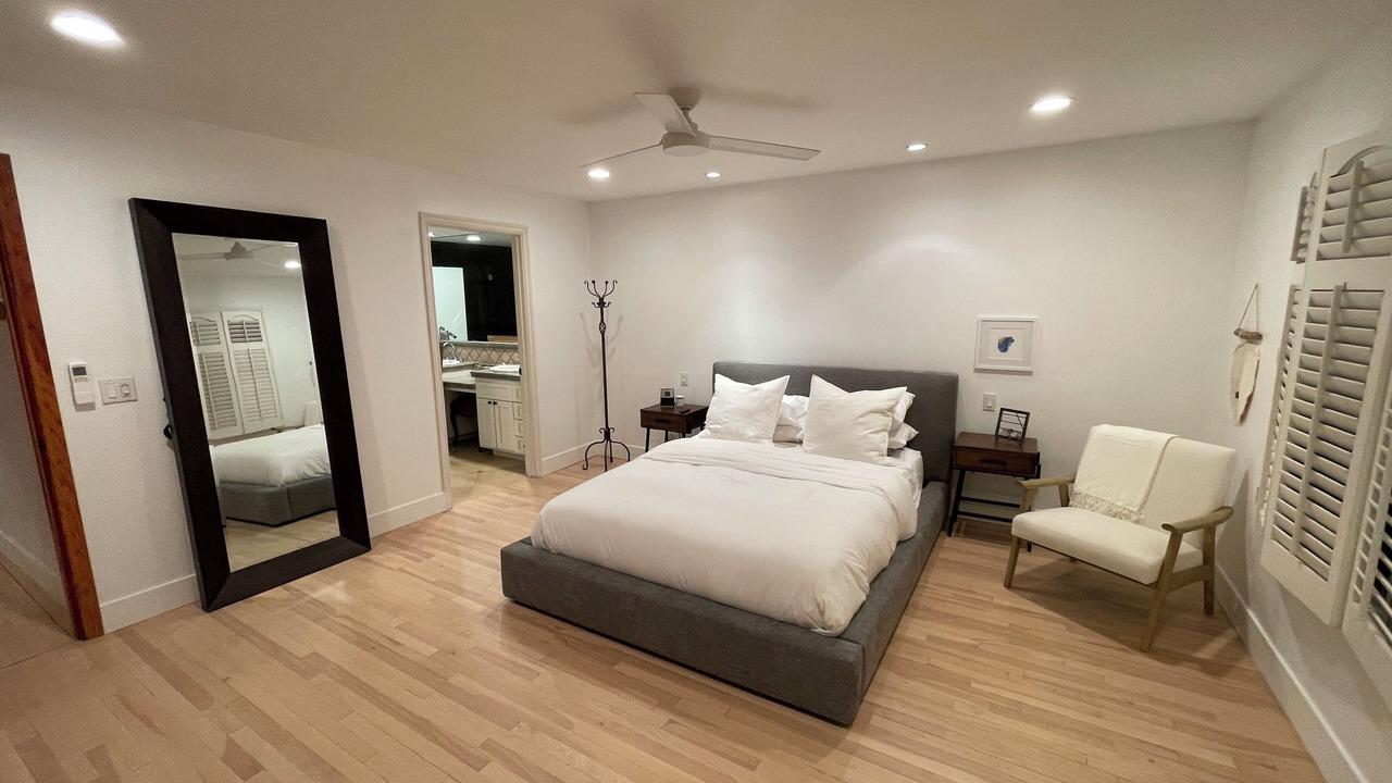 Photo of Bedroom in Agoura Hills