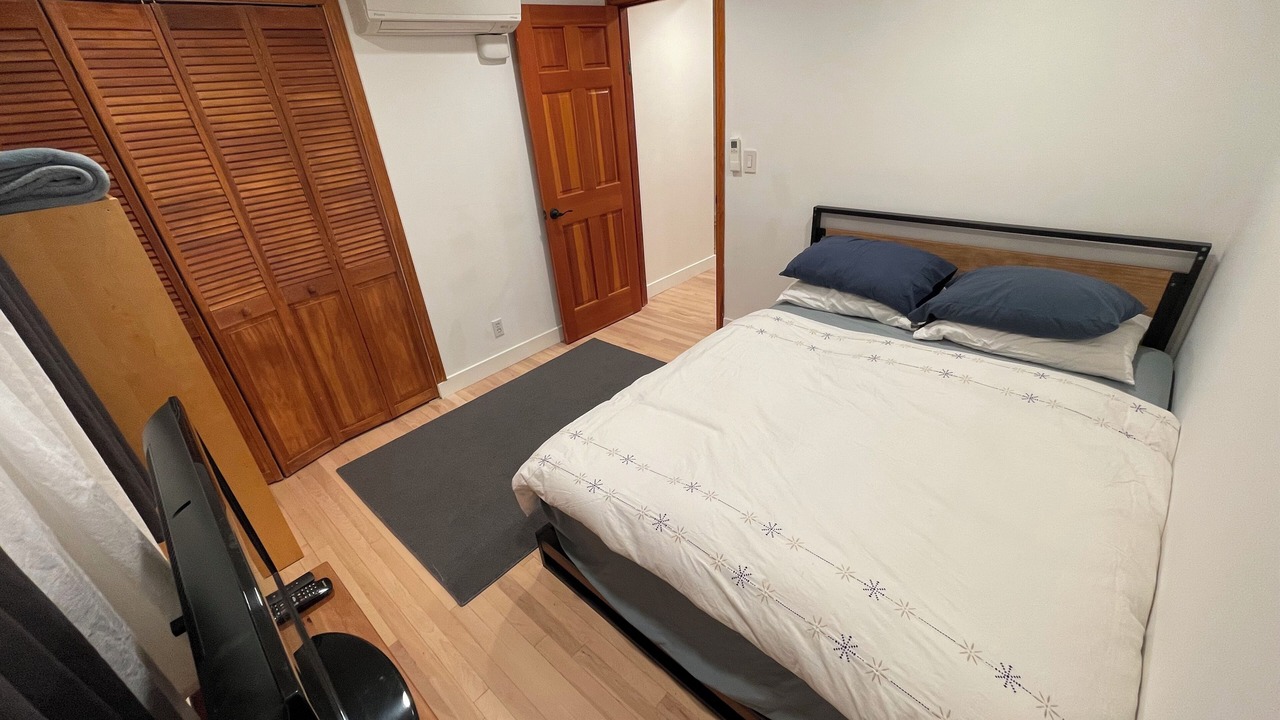 Photo of Bedroom in Agoura Hills
