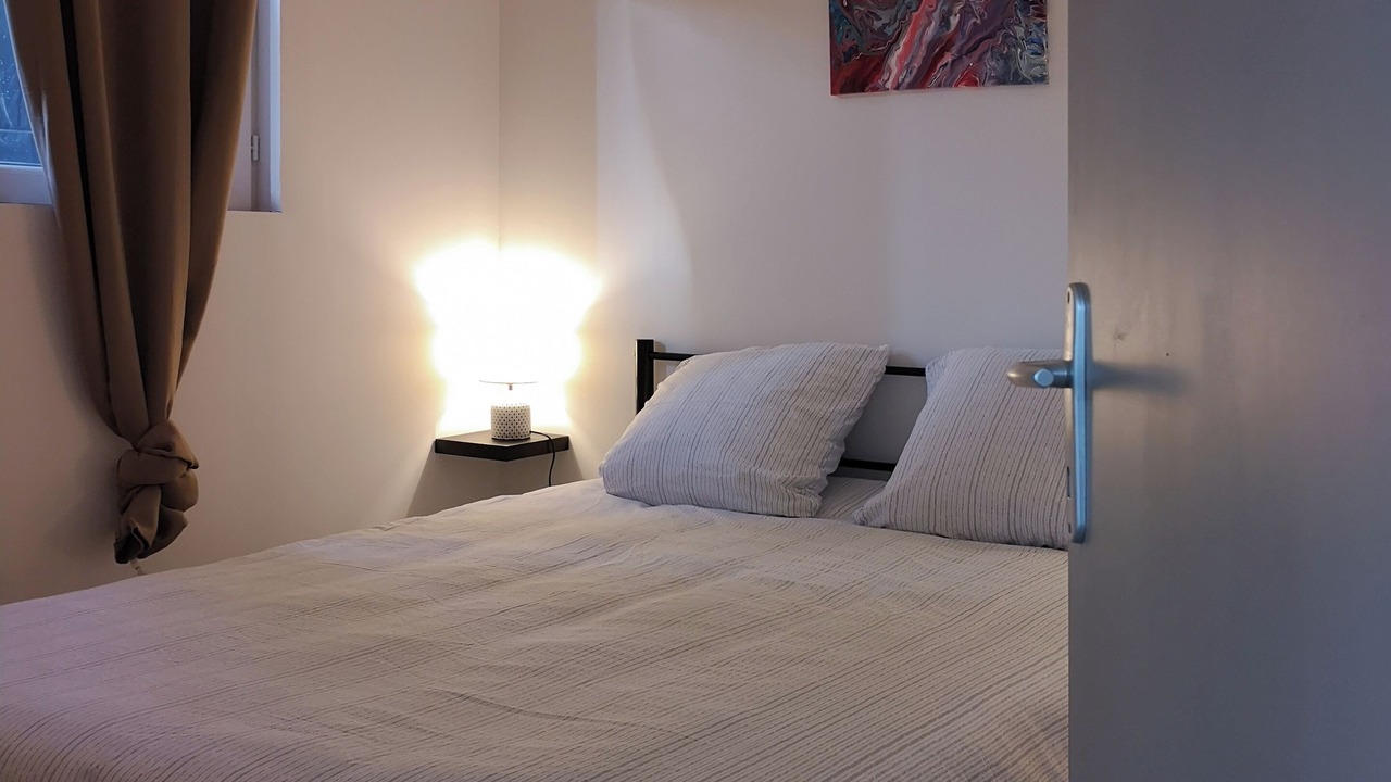 Photo of Bedroom in Saint-Julien-en-Saint-Alban