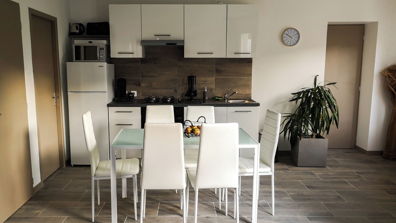 Photo of Kitchen in Saint-Julien-en-Saint-Alban