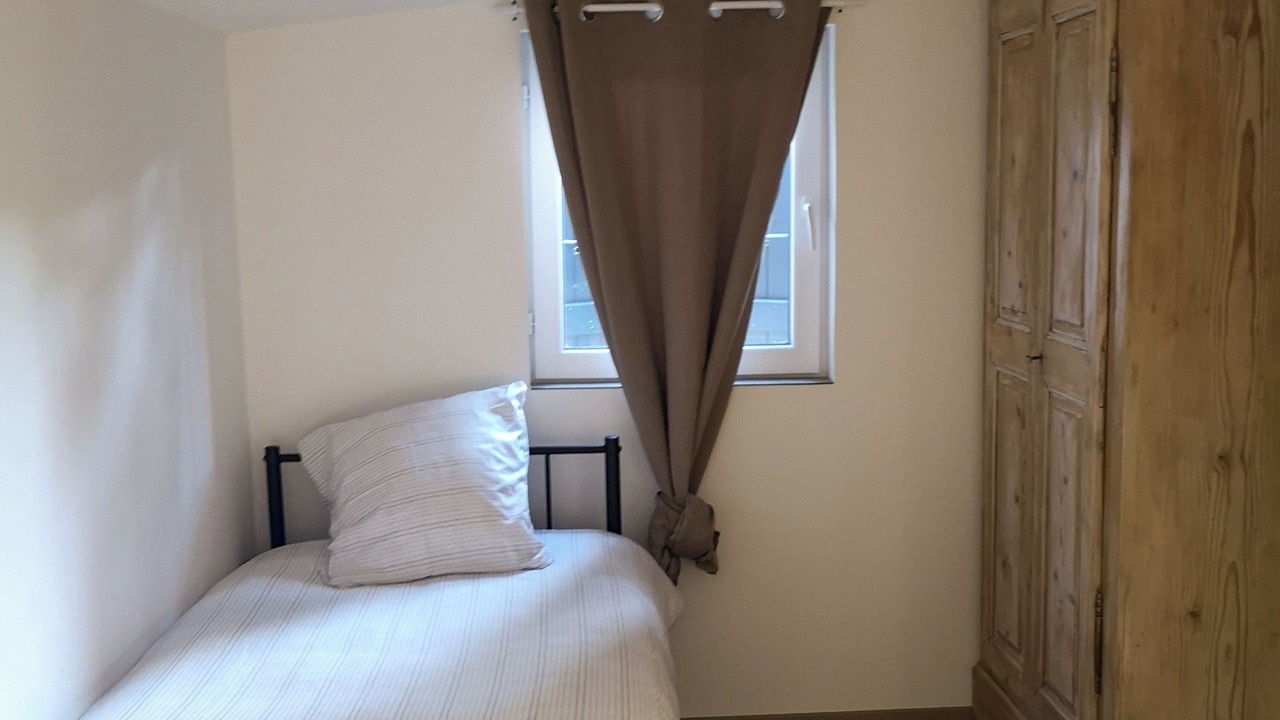 Photo of Bedroom in Saint-Julien-en-Saint-Alban