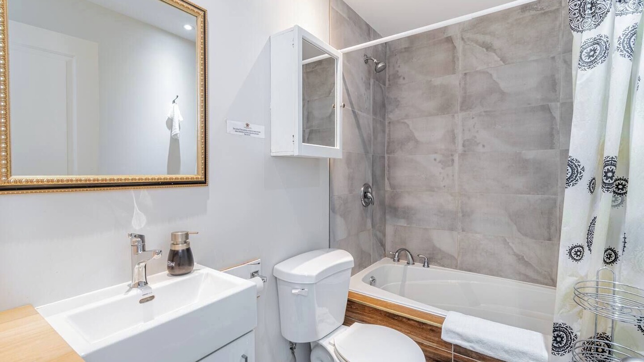 Photo of Bathroom in Pointe-au-Pic