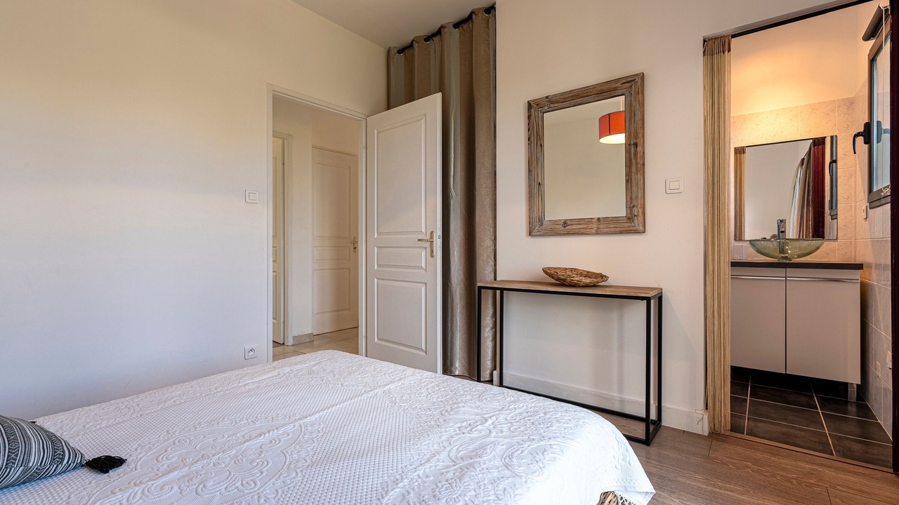 Photo of Bedroom in Cauro