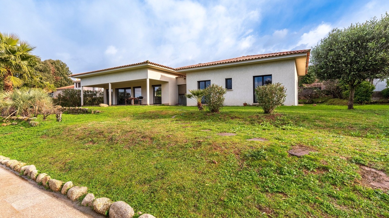 Photo of Outdoor in Cauro