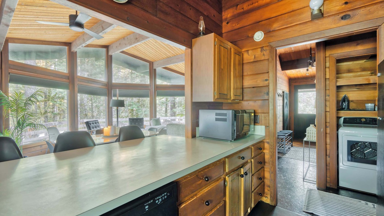 Photo of Kitchen in Rhododendron