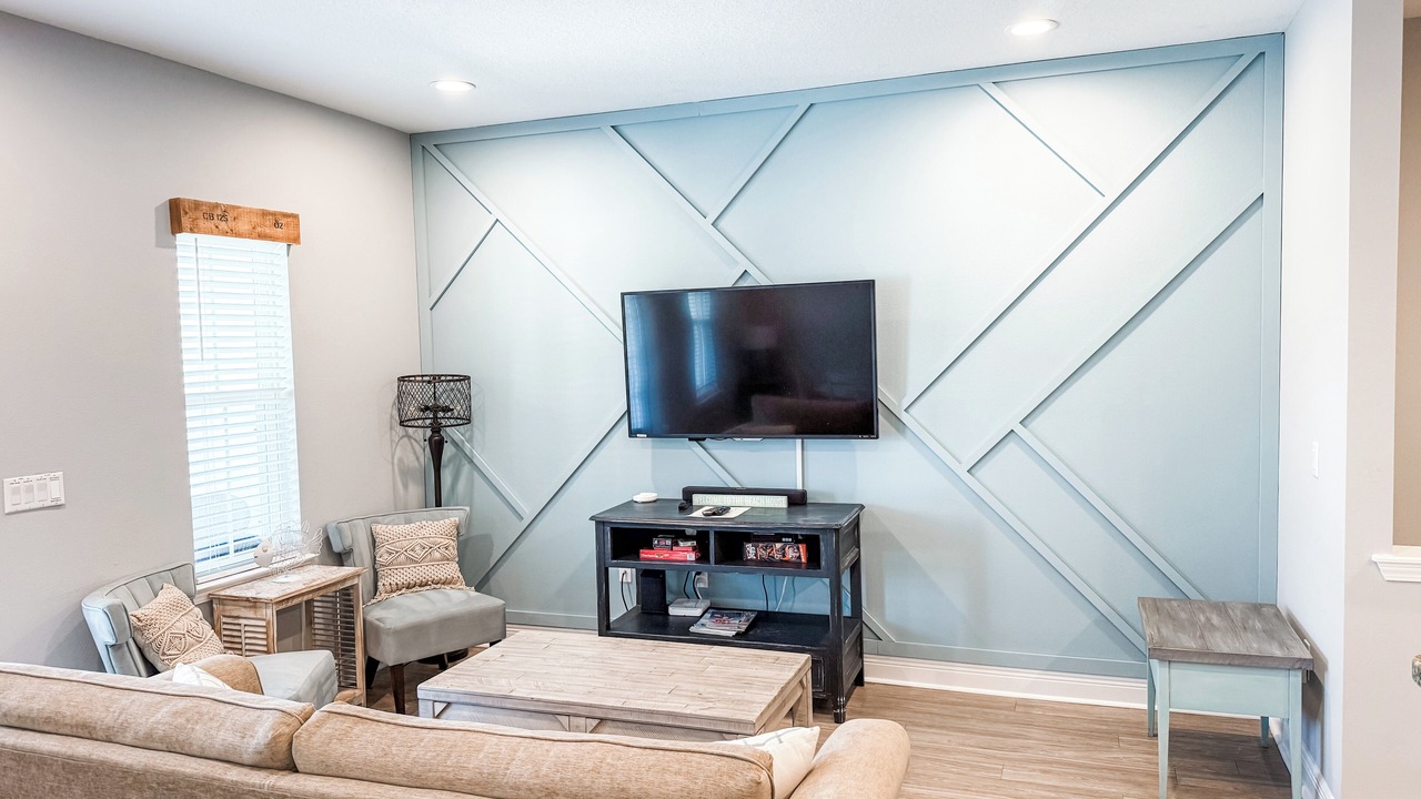 Photo of Livingroom in Clipper Cove
