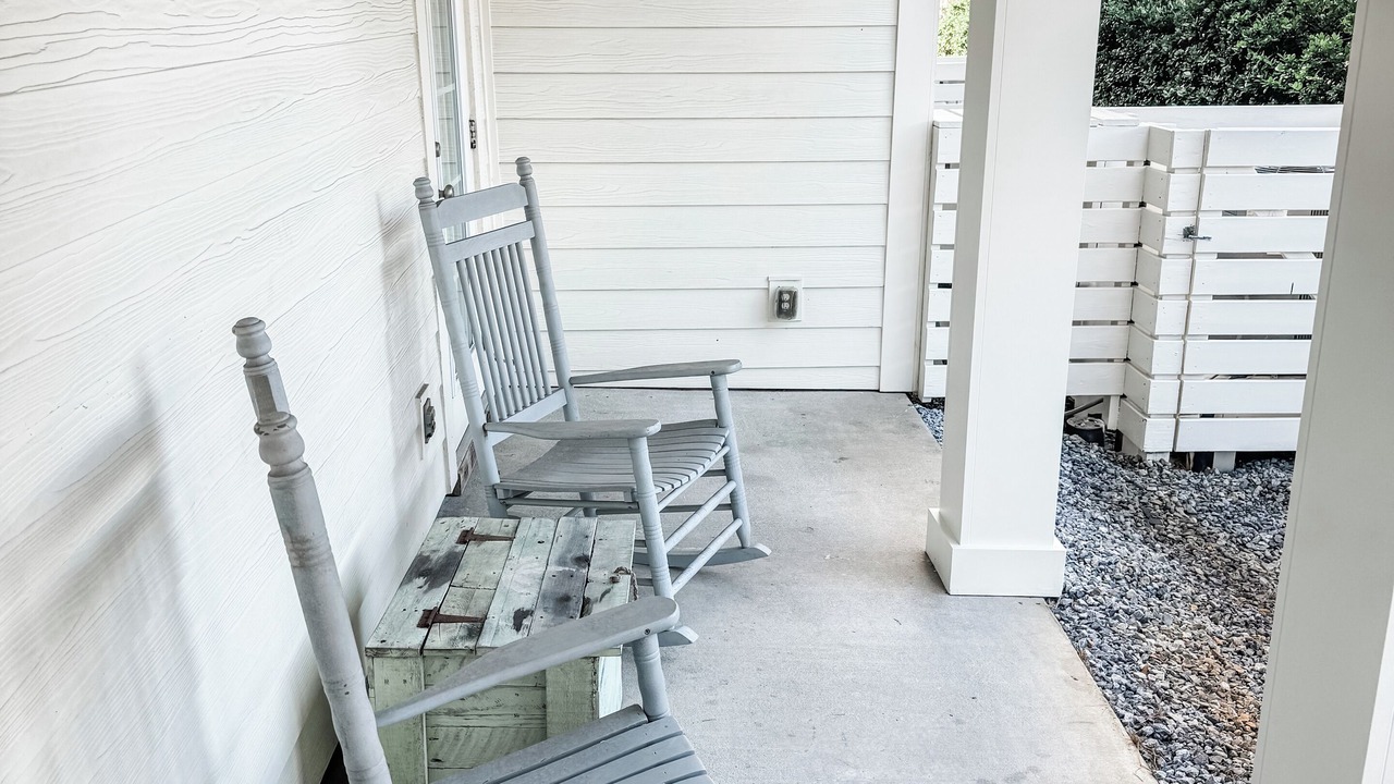 Photo of Patio Balcony in Clipper Cove
