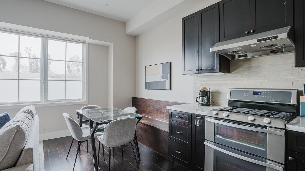 Photo of Kitchen in Downtown Burlingame