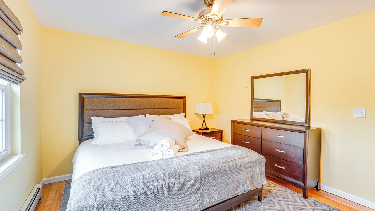 Photo of Bedroom in Balmville