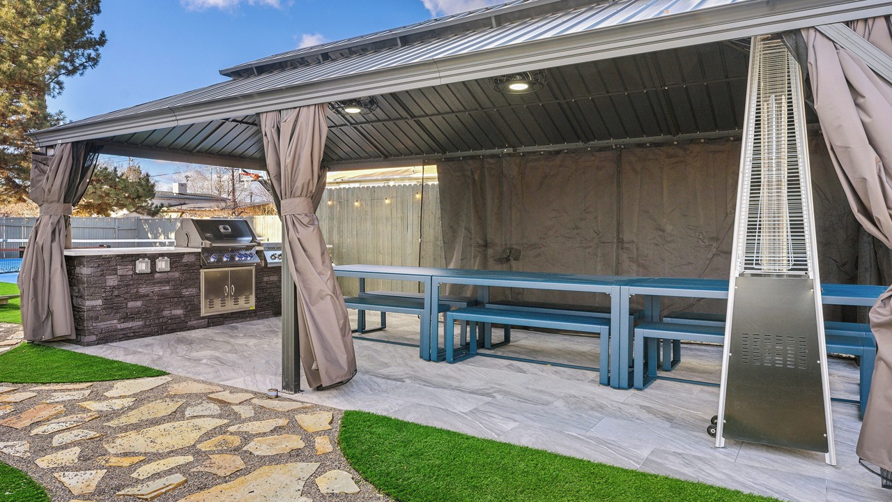 Photo of Outdoor in Sunset Heights