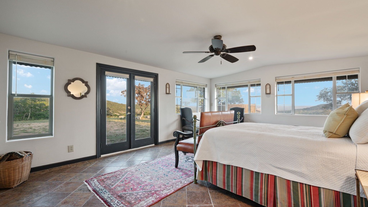 Photo of Bedroom in Pipe Creek