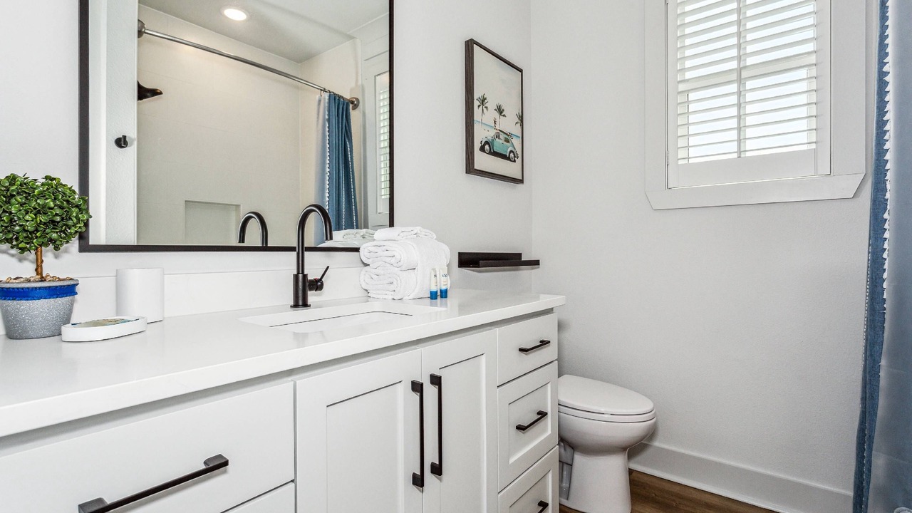 Photo of Bathroom in Ono Island