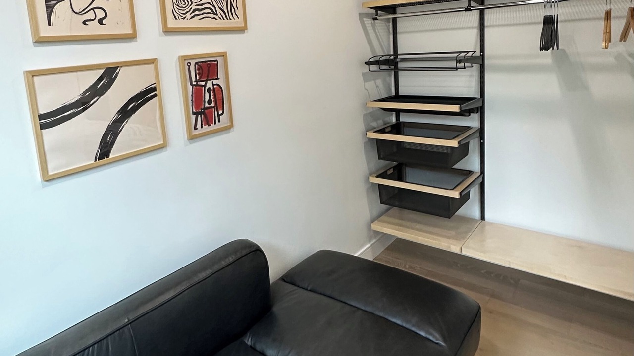 Photo of Livingroom in Shoreline West