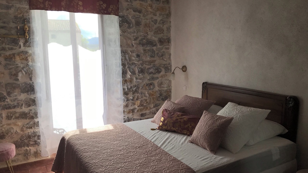 Photo of Bedroom in Chandolas