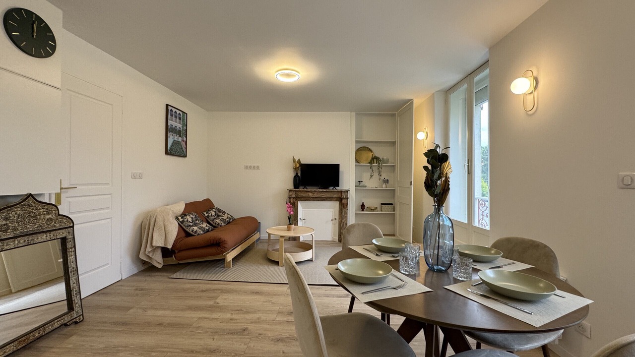 Photo of Others in Maillets - Bellevue