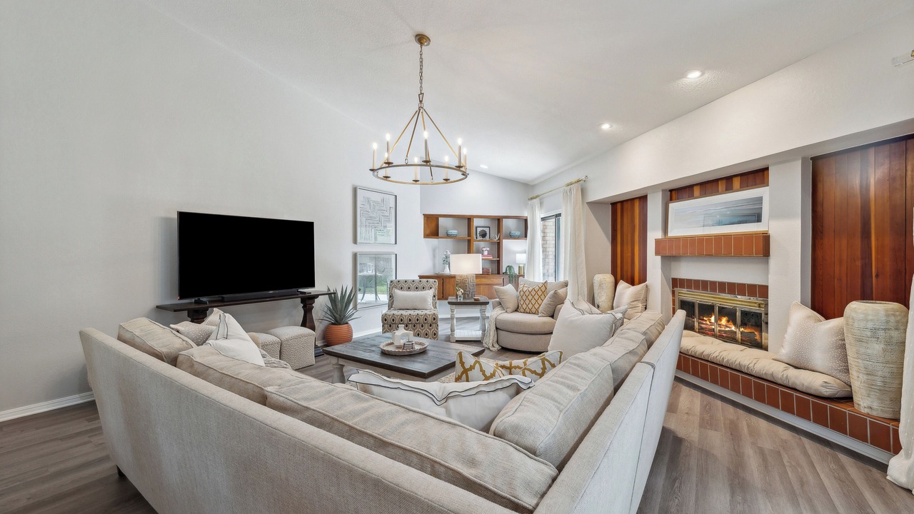 Photo of Livingroom in Norman