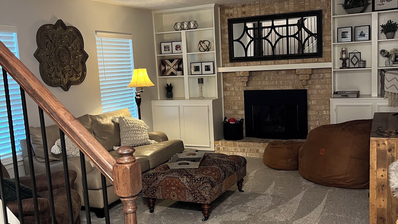 Photo of Livingroom in Grogan's Mill