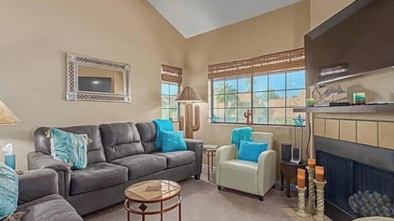Photo of Livingroom in Escobedo Historic District