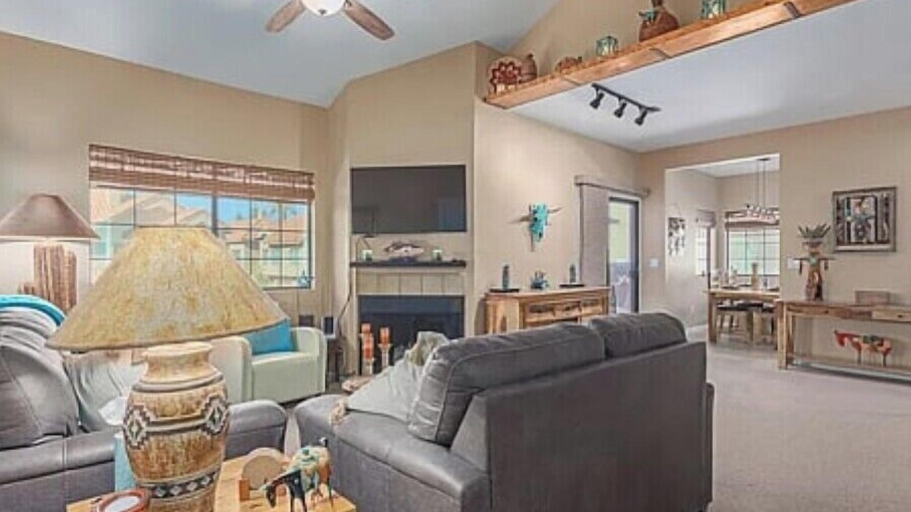 Photo of Livingroom in Escobedo Historic District