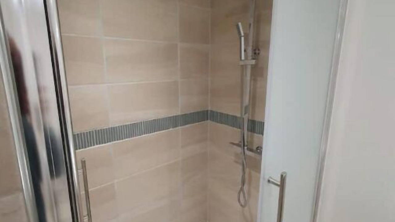 Photo of Bathroom in Jarrie