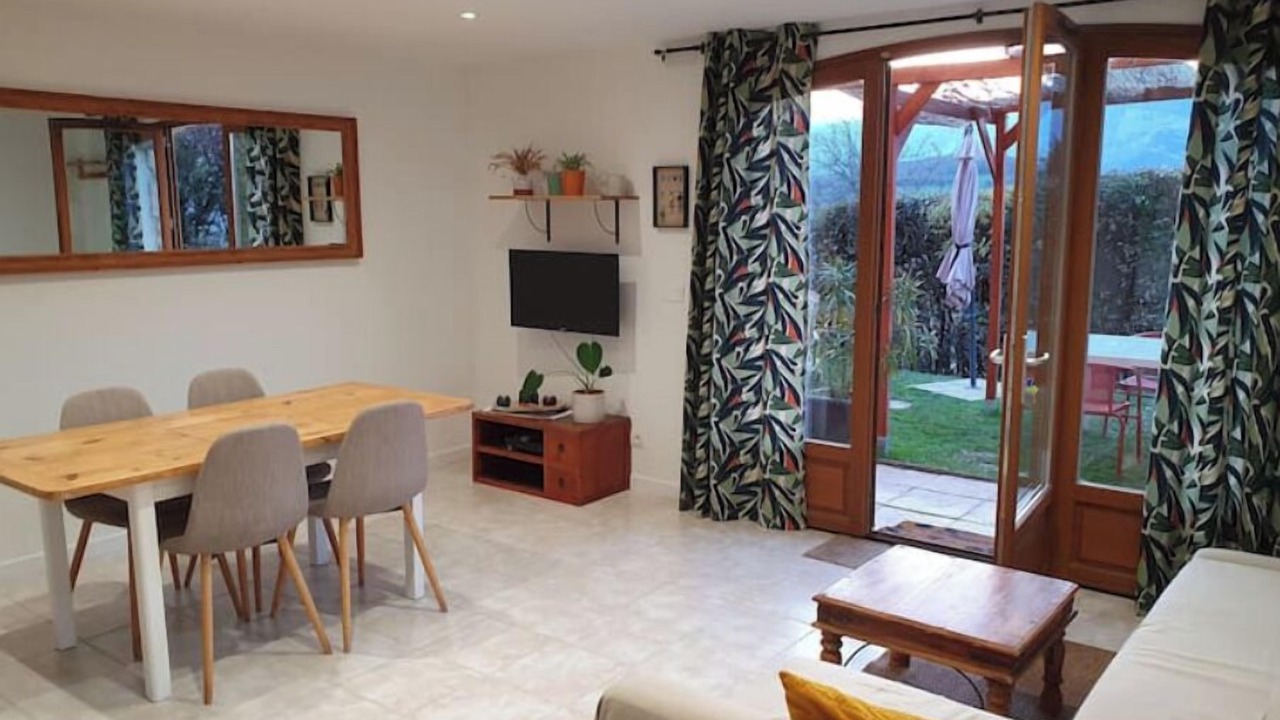 Photo of Livingroom in Jarrie