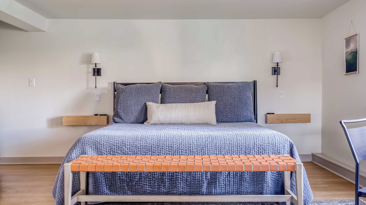 Photo of Others in Nehalem