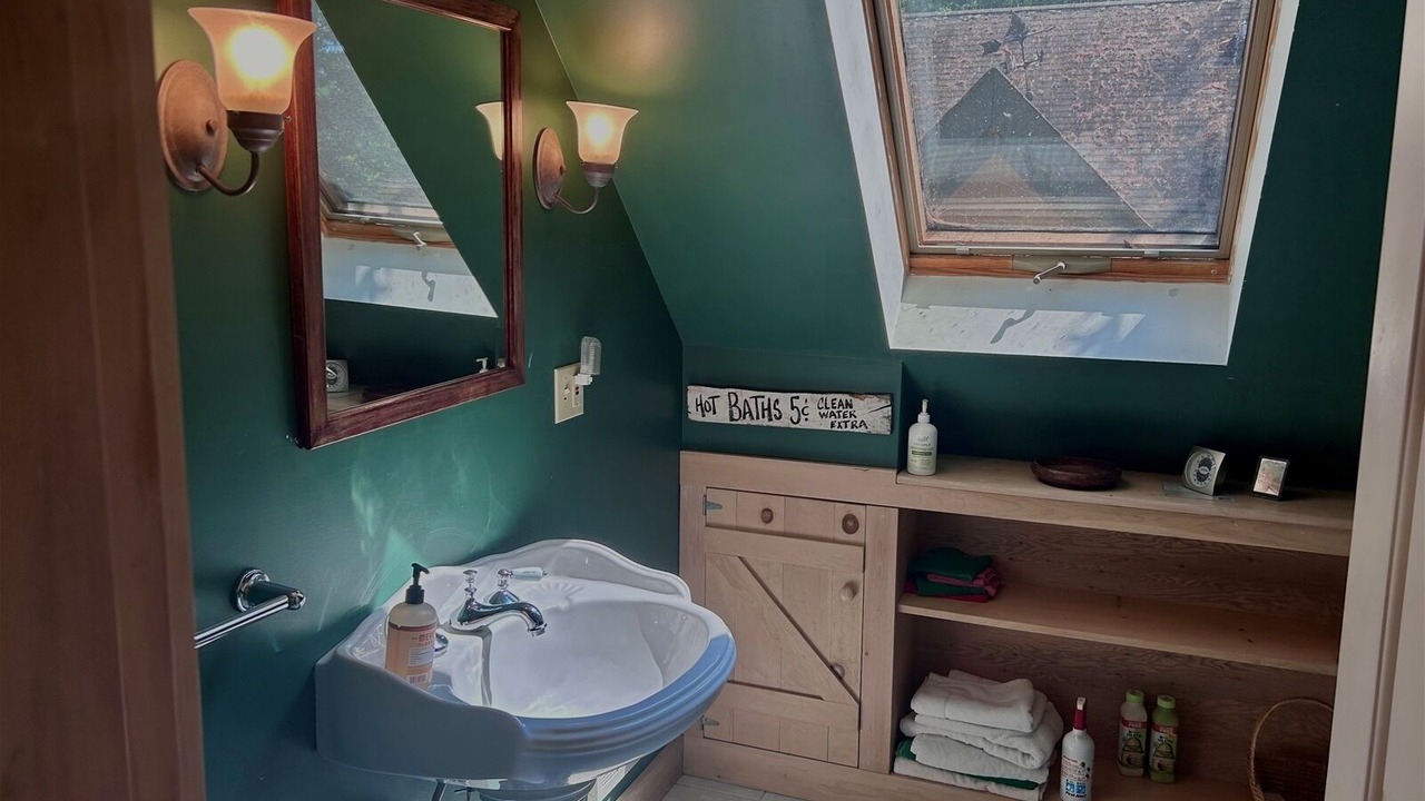 Photo of Bathroom in Jefferson