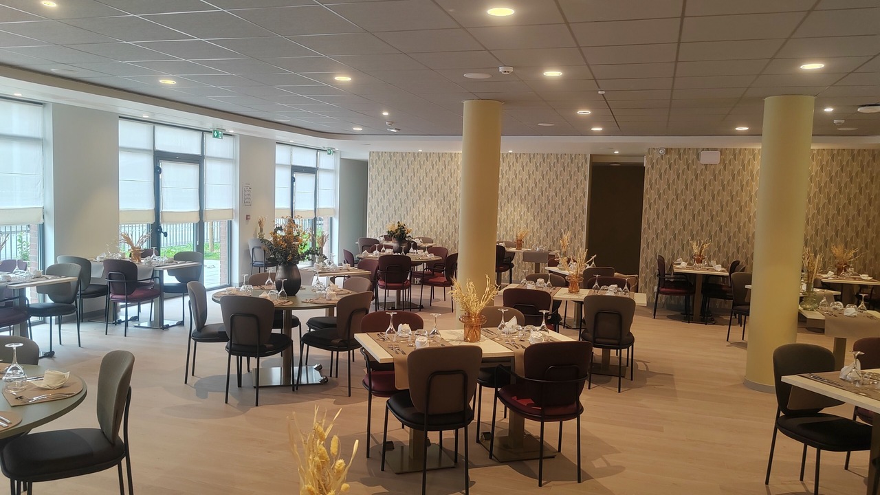 Photo of Others in Bethune