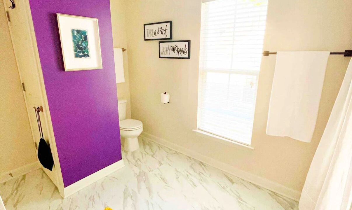 Photo of Bathroom in Uptown