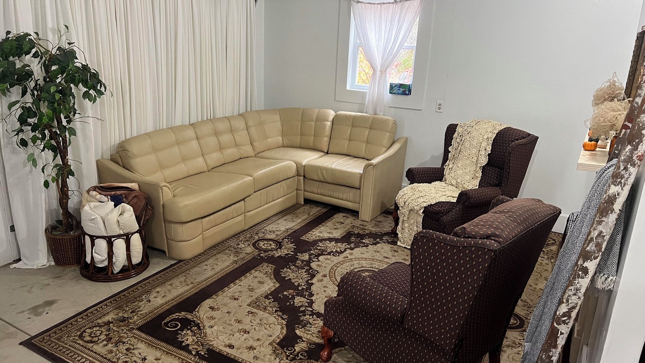 Photo of Livingroom in Middlebury