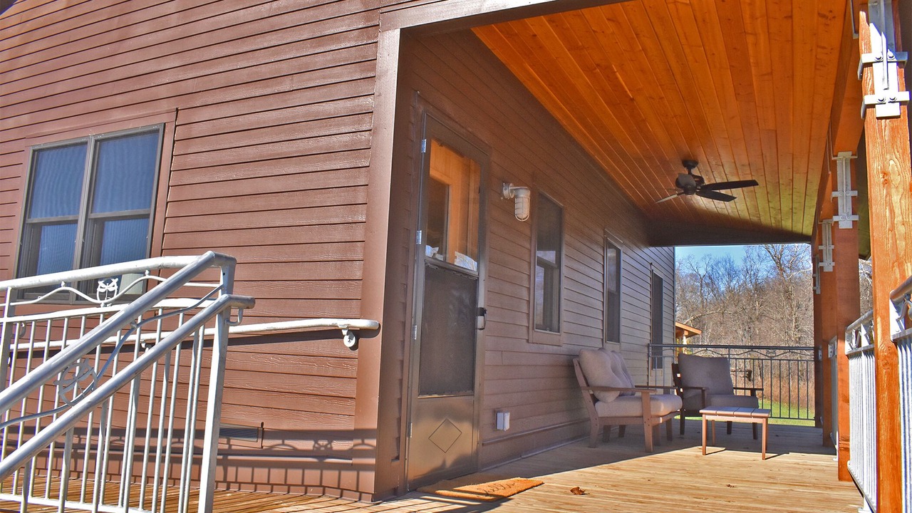 Photo of Outdoor in Black