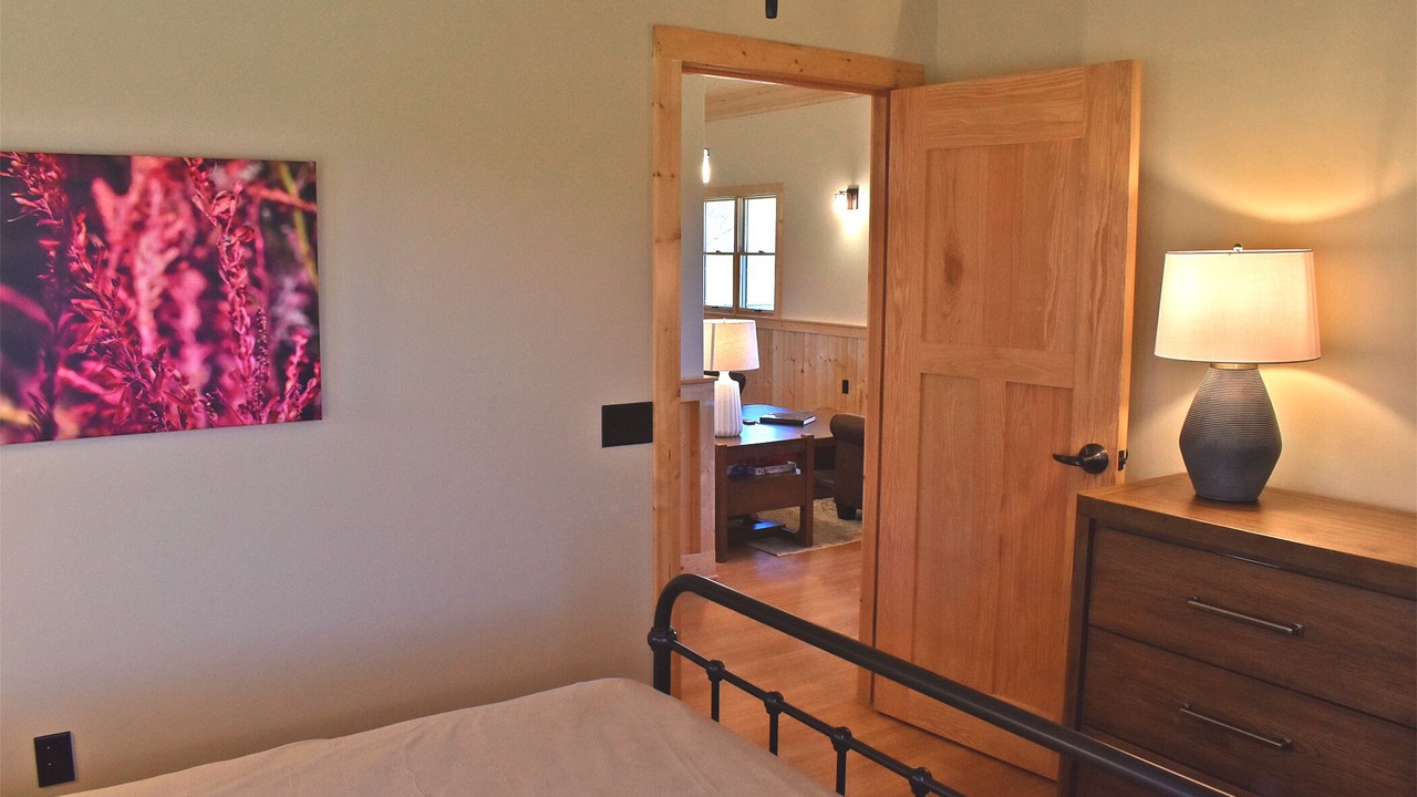 Photo of Bedroom in Black