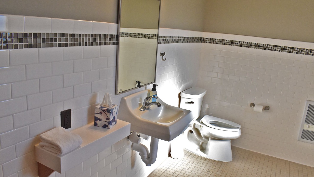 Photo of Bathroom in Black