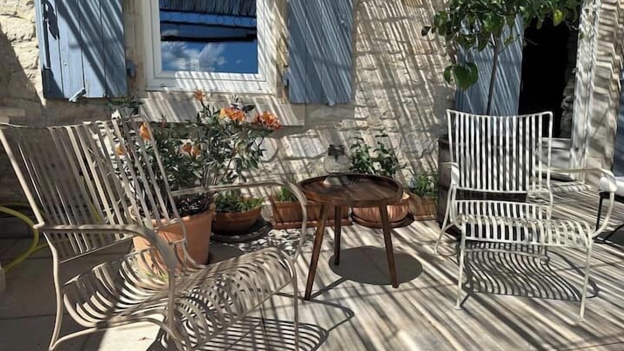 Photo of Patio Balcony in Vezenobres