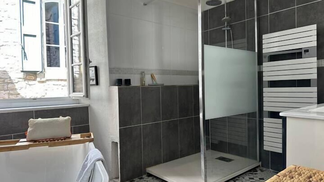 Photo of Bathroom in Vezenobres