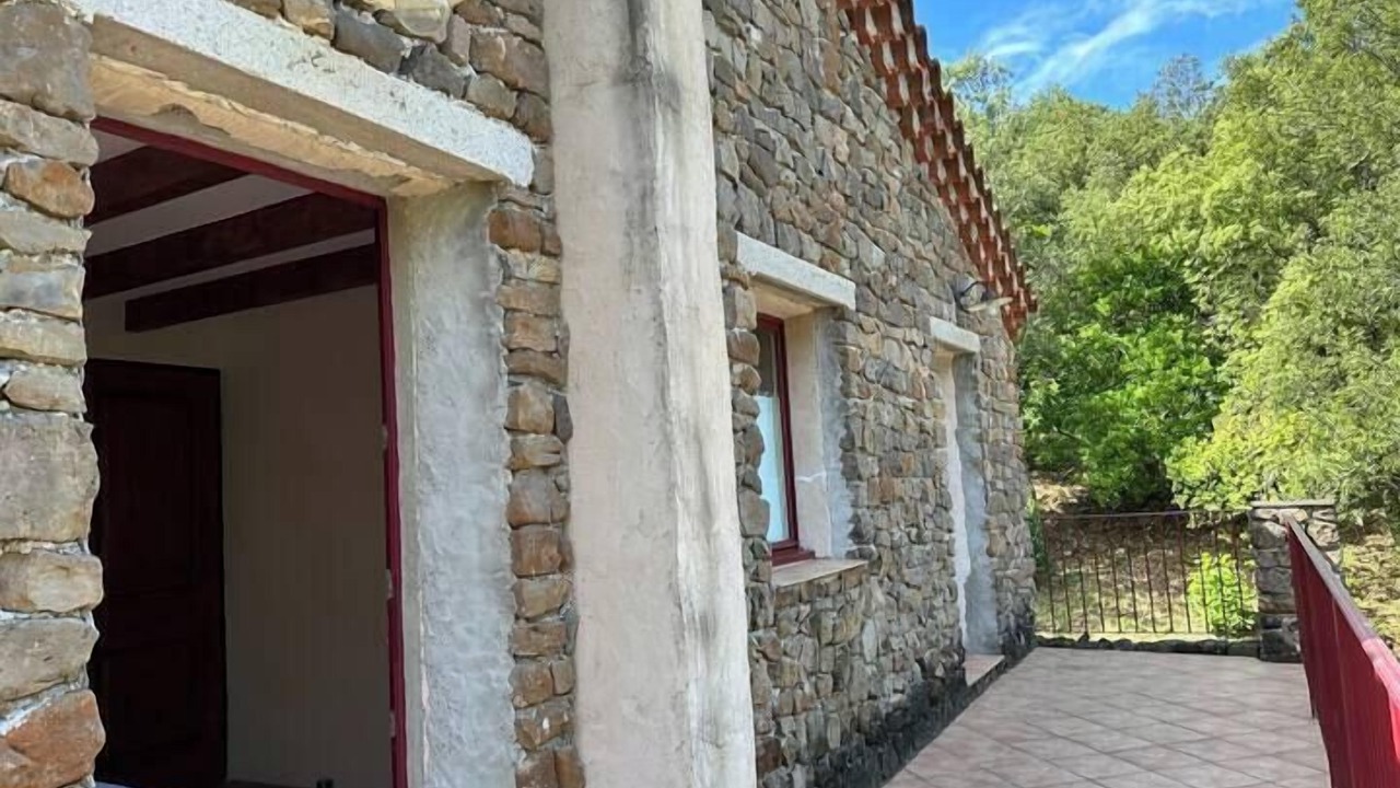 Photo of Outdoor in Corbes