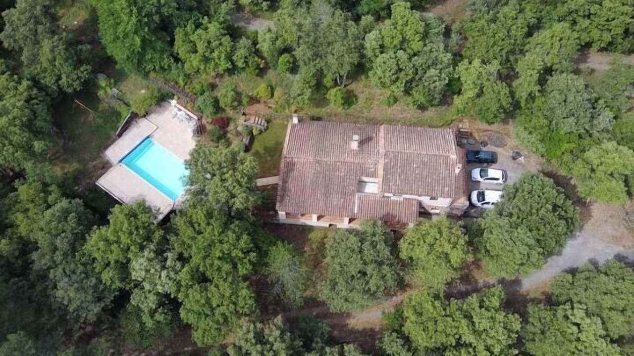 Photo of Outdoor in Corbes